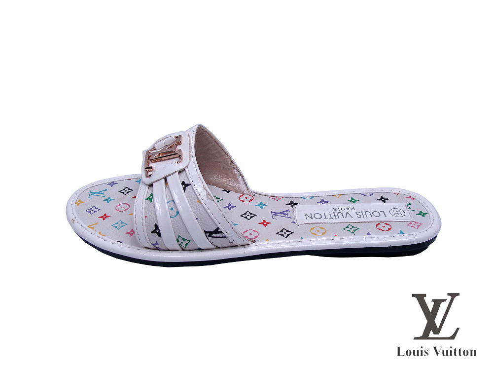 LV sandals070